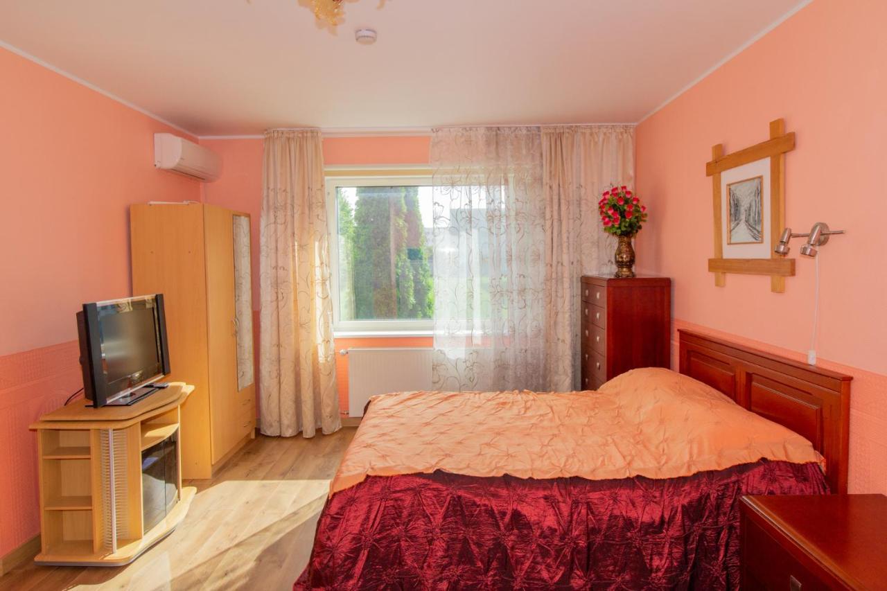 Fortuna Apartments Parnu Luaran gambar