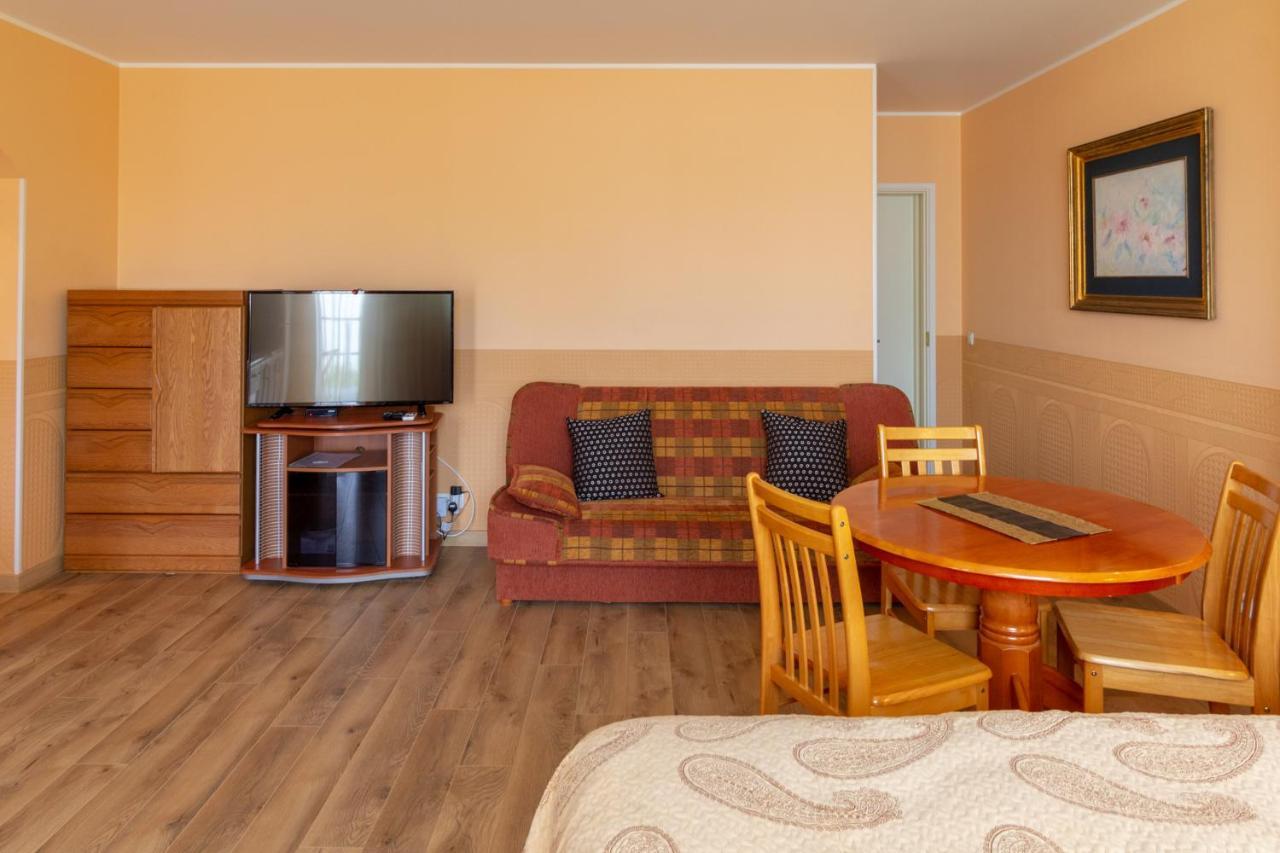 Fortuna Apartments Parnu Luaran gambar